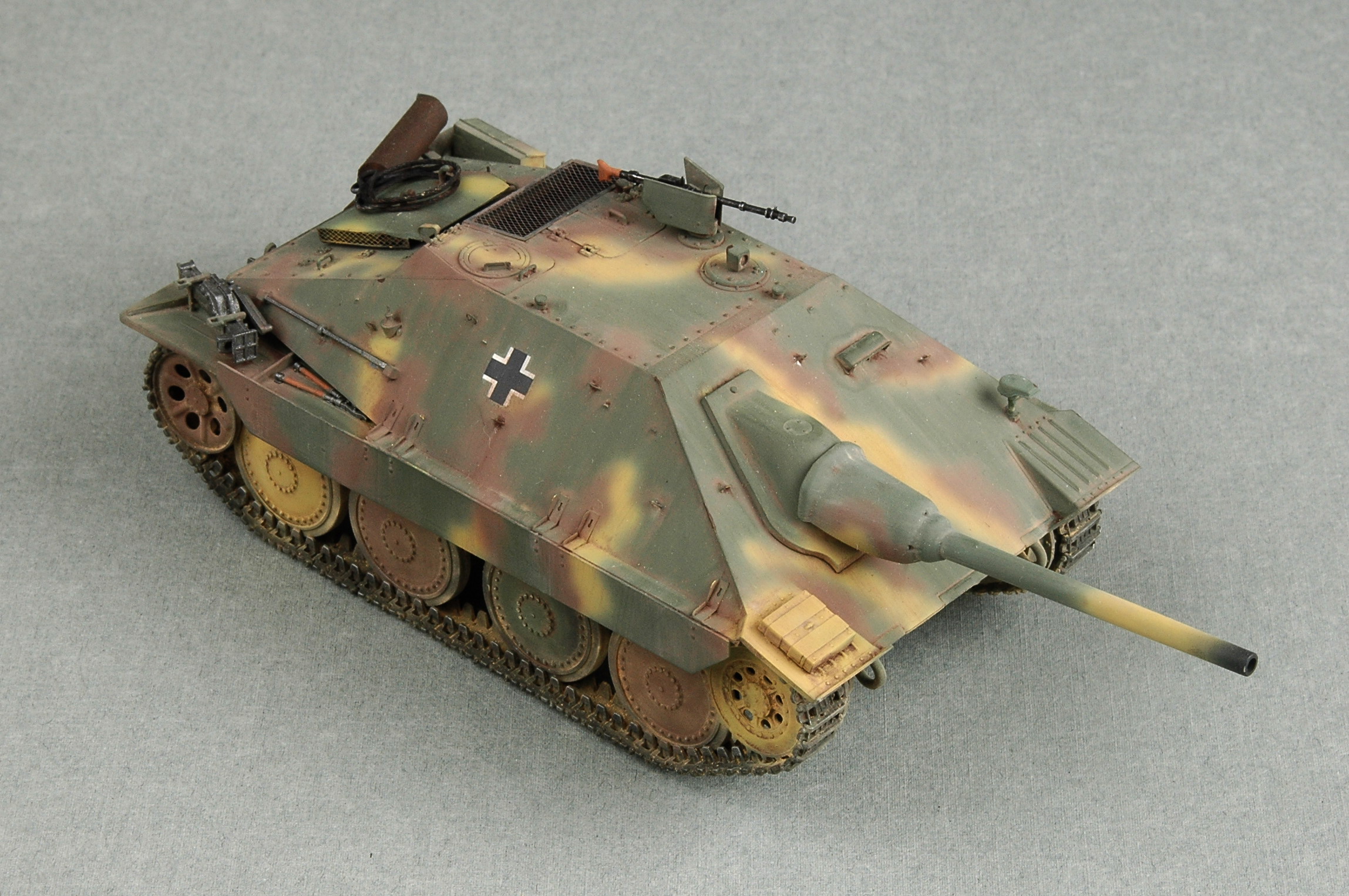German Jagdpanzer 38(t) Hetzer-Starr Trumpeter 05524