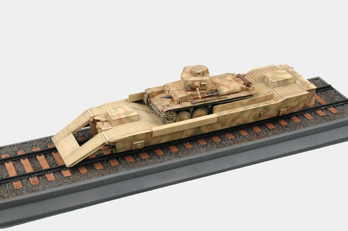 德国BP-42铁道装甲列车坦克运输载卡01508-1/35 系列-小号手TRUMPETER