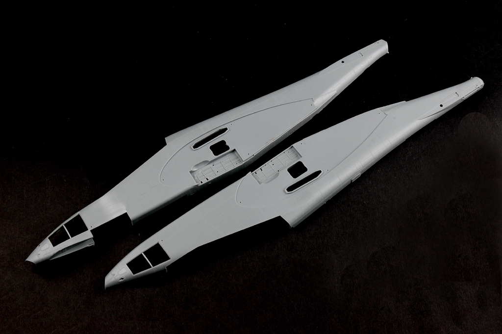Su-25UB Frogfoot B 02277-1/32 Series-TRUMPETER（china）