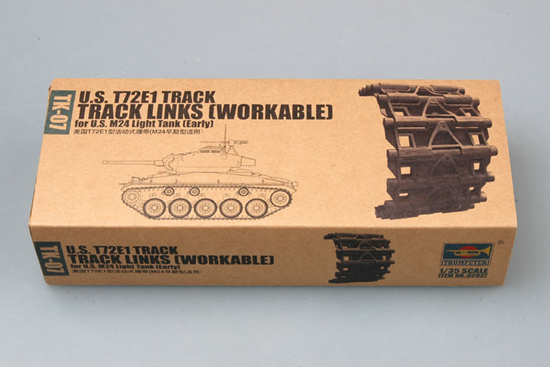 U.S. T72E1 steel track for U.S. M24 light tank (early)     02037