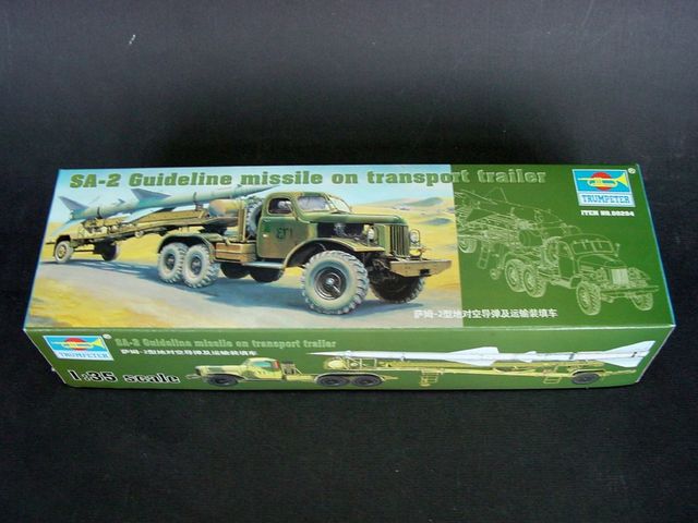 SA-2 Guideline Missile on Transport trailer 00204-1/35