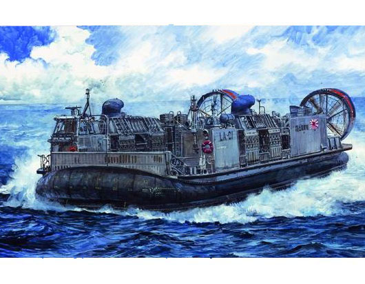 JMSDF Landing Craft Air Cushion     00106