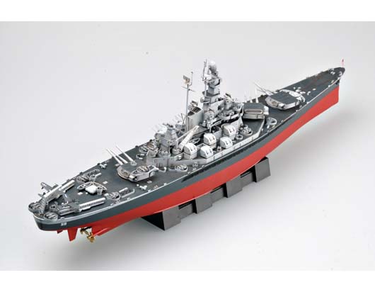 【後払い手数料無料】 USS MASSACHUSETTS BB-59 05306-1/350 Series-TRUMPETER（china） 船・ボート