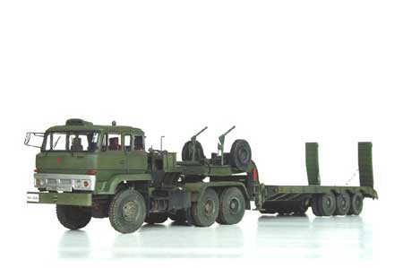 トランペッター 中国50tトラック トランスポーター Chinese 50 Ton Tank Transporter 00201-1/35 Series-TRUMPETER