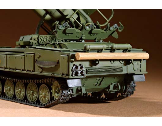 1xTrum peter 1:35 Russian SAM-6 Tank Anti-Aircraft Missile Military Model KitDIY 