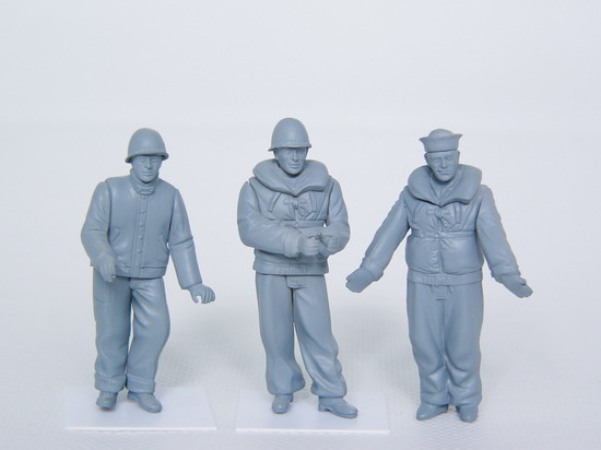 WWII USN Lcm Crew Figure 1:35 Plastic Model Kit 00408 TRUMPETER 