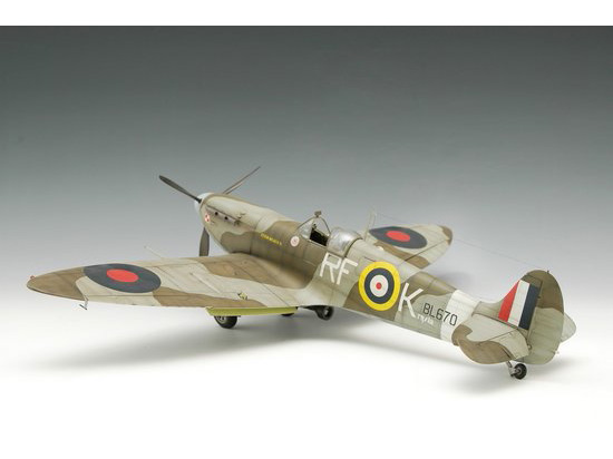 1/24 Trumpeter Supermarine Spitfire MK.VI - Squadron.com