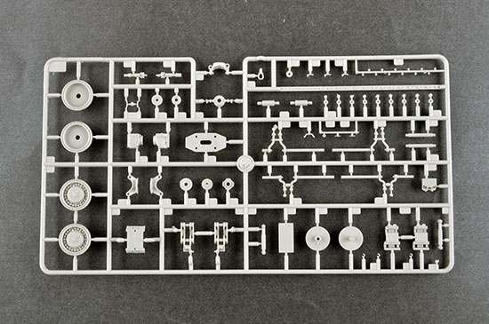 40N6 of 51P6A TEL S-400 01057-1/35 Series-TRUMPETER（china）