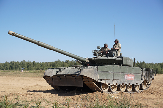 Russian T-80BVM MBT 09587