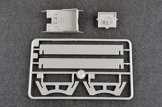 中国海军072A型坦克登陆舰06728-1/700系列-小号手TRUMPETER
