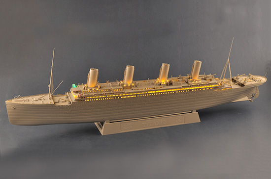 Hengqiyuan Maquette Titanic 1:200, 9090 Pièces,1.35 Meters Long