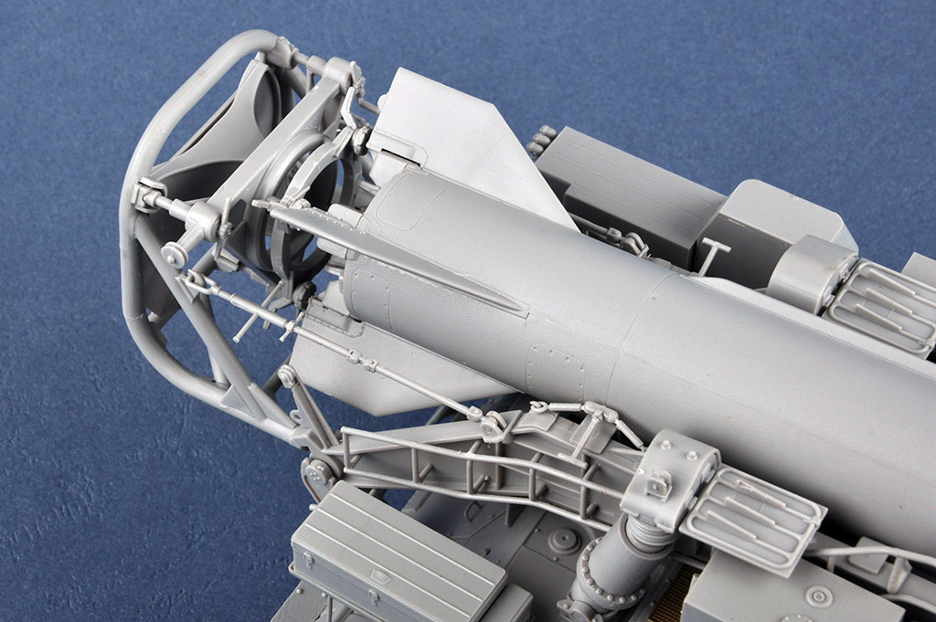 Ex-Soviet 2P19 Launcher w/R-17 Missile (SS-1C SCUD B) of