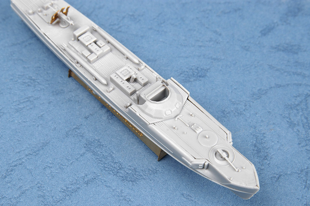 完成品　Schnellboot S-100 Klasse シュネルボート Amazon.com: Italeri Schnellboot Typ S-100 : Arts, Crafts