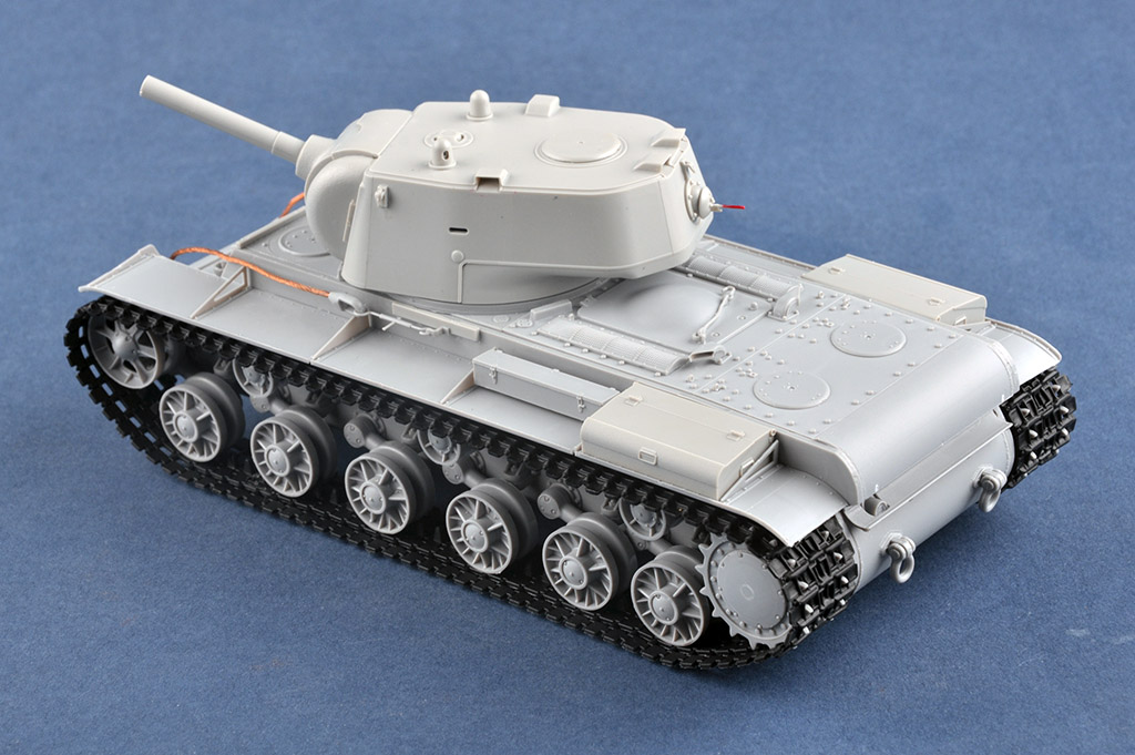 Russischer Panzer KV-9 Trumpeter  Bausatz 1:35-09563   #E