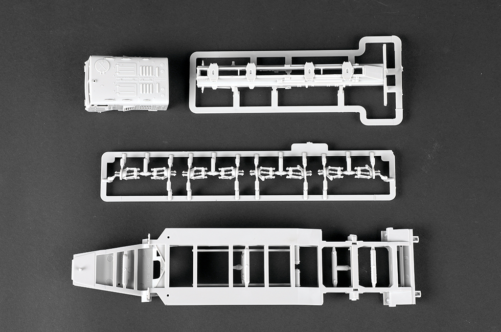 MAZ-537G Late Production type with MAZ/ChMZAP-5247G