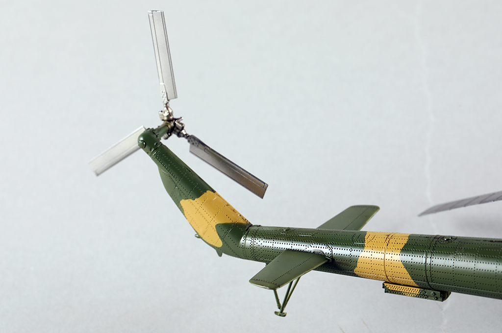 Mi-8MT Hip-H 05815-1/48 Series-TRUMPETER（china）